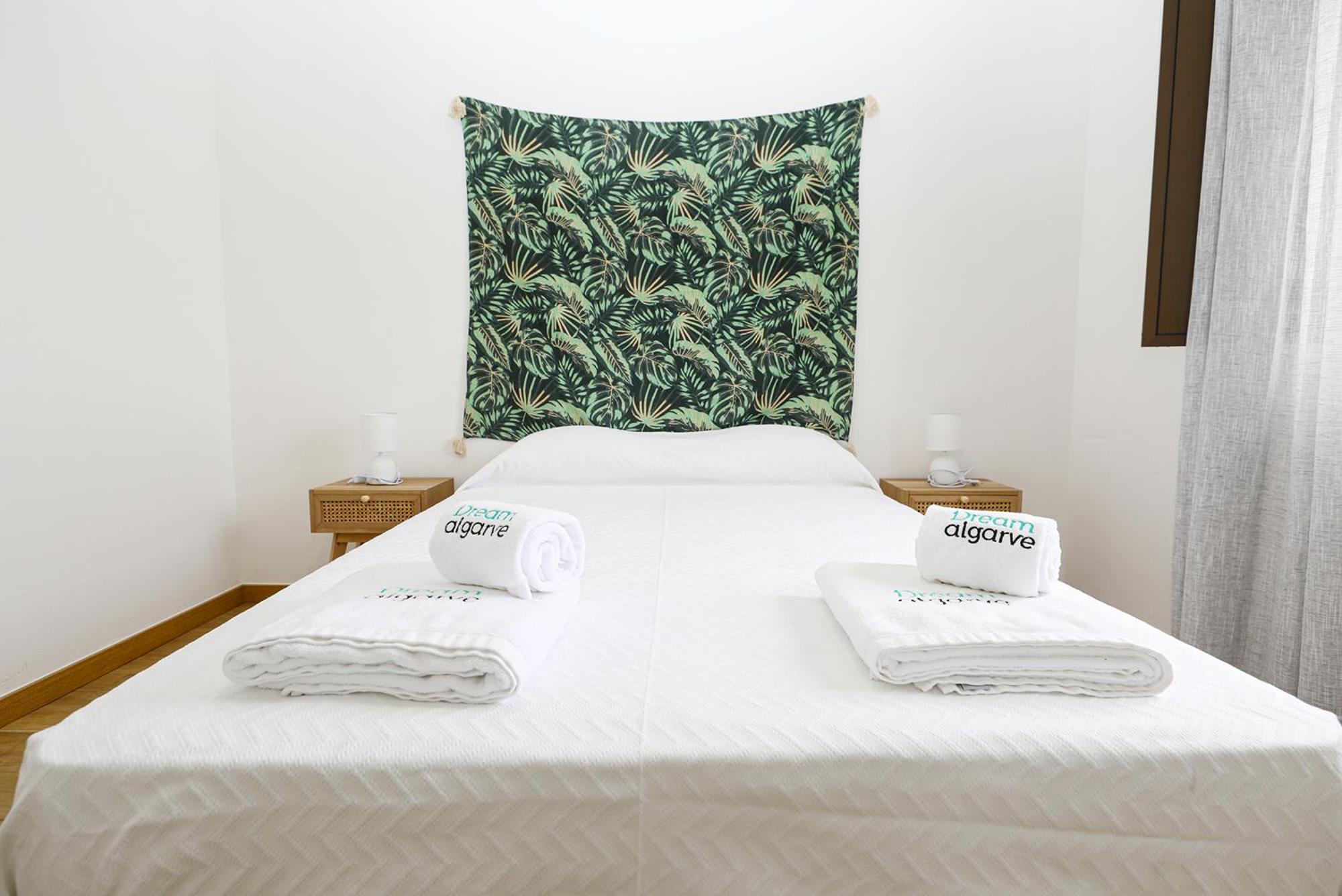 B87 - Windmill 2 Bed Apartment In Odiáxere エクステリア 写真