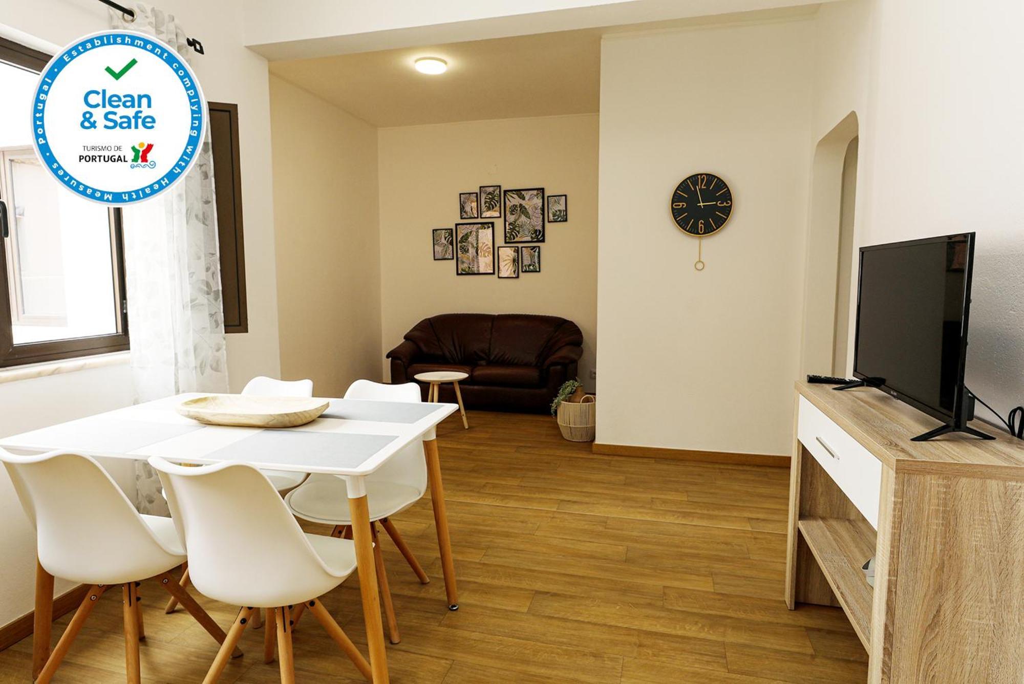 B87 - Windmill 2 Bed Apartment In Odiáxere エクステリア 写真